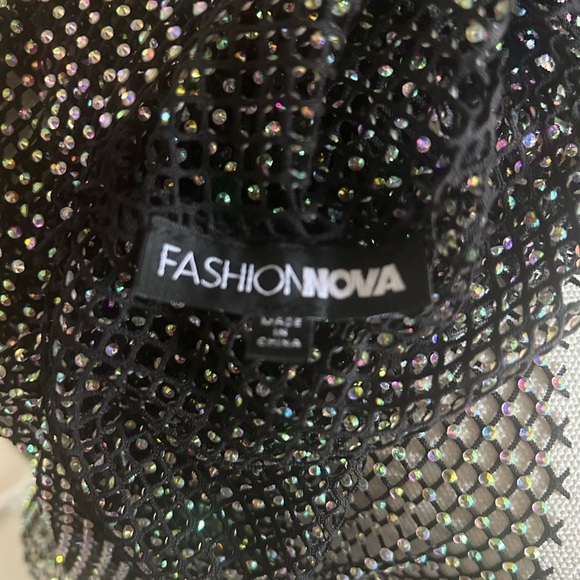 Fashion Nova, disco sparkly net crop top, size 1X - Picture 3 of 5